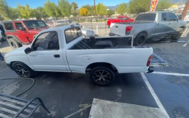Toyota-tacoma-deluxe-1996-white-20
