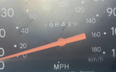 Toyota-tacoma-deluxe-1996-white-22