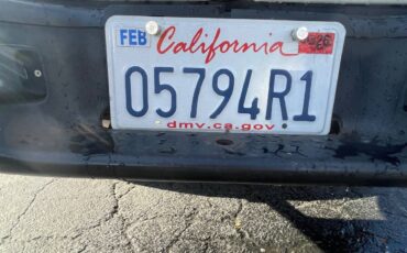 Toyota-tacoma-deluxe-1996-white-8