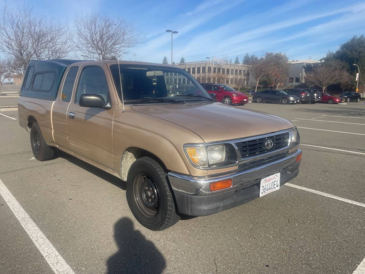 Toyota-tacoma-xtracab-1995-brown-2