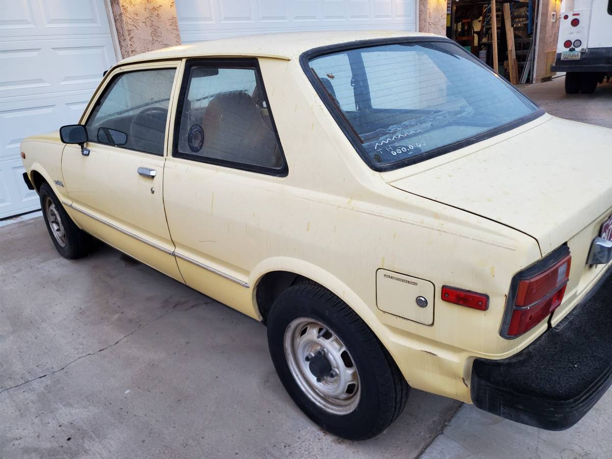 Toyota-tercel-1982-1
