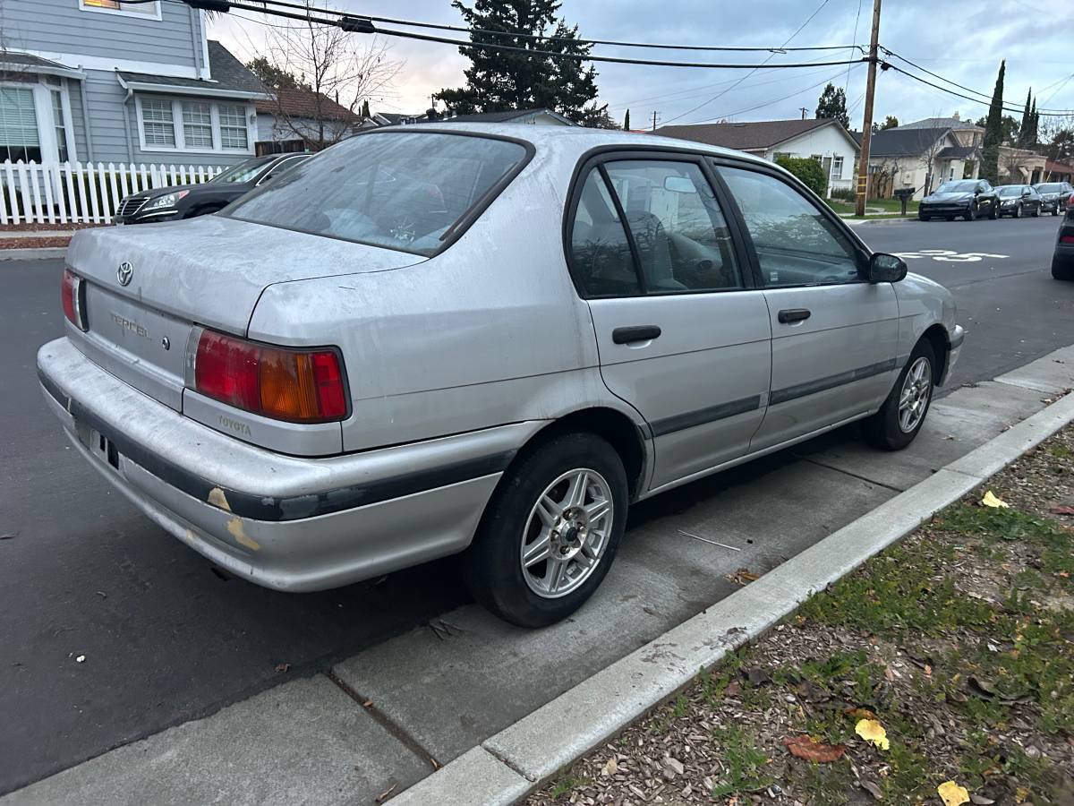 Toyota-tercel-1994-silver-5