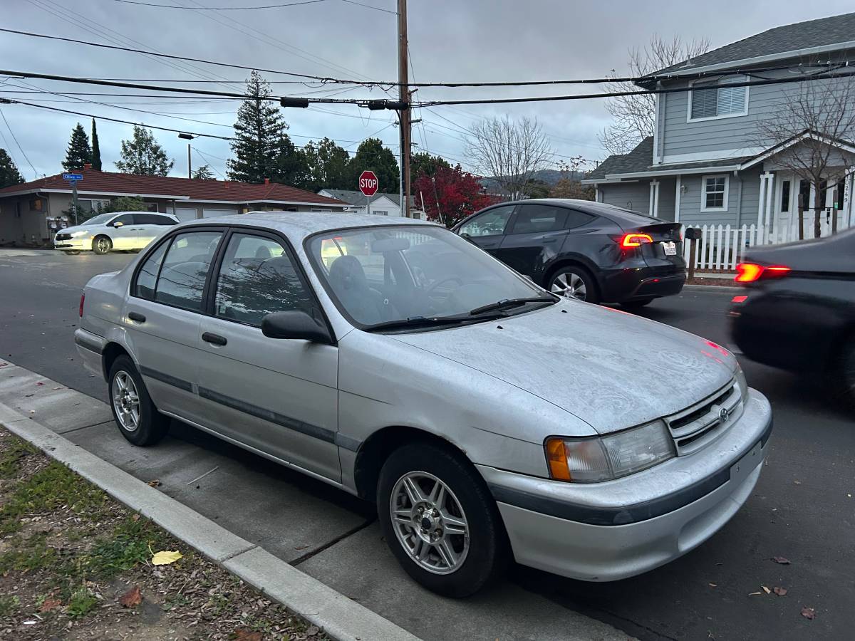 Toyota-tercel-1994-silver-7