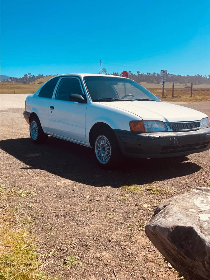 Toyota-tercel-1995-white-2