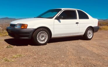 Toyota-tercel-1995-white
