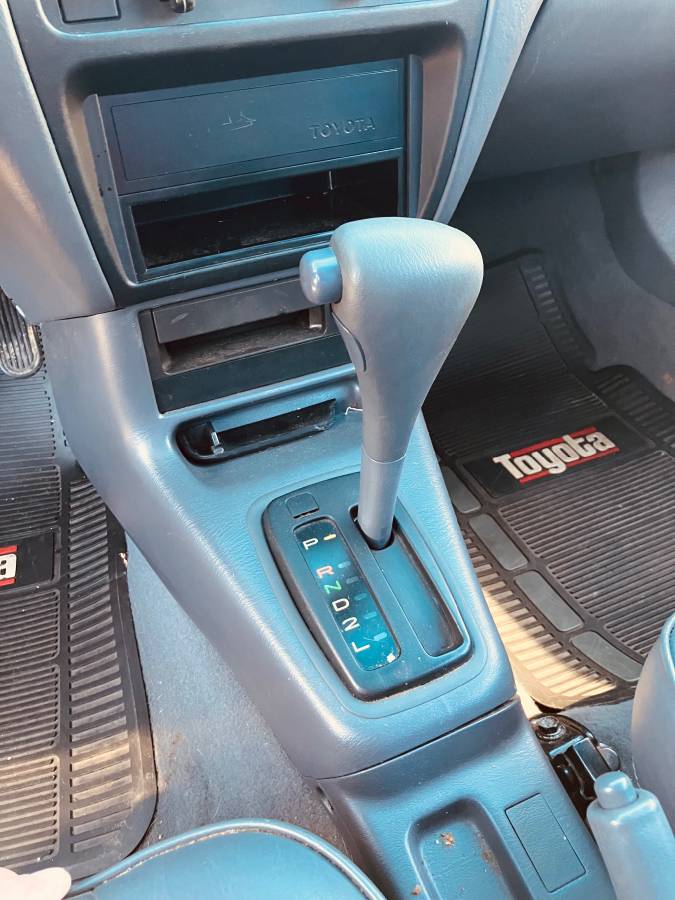 Toyota-tercel-1995-white-5