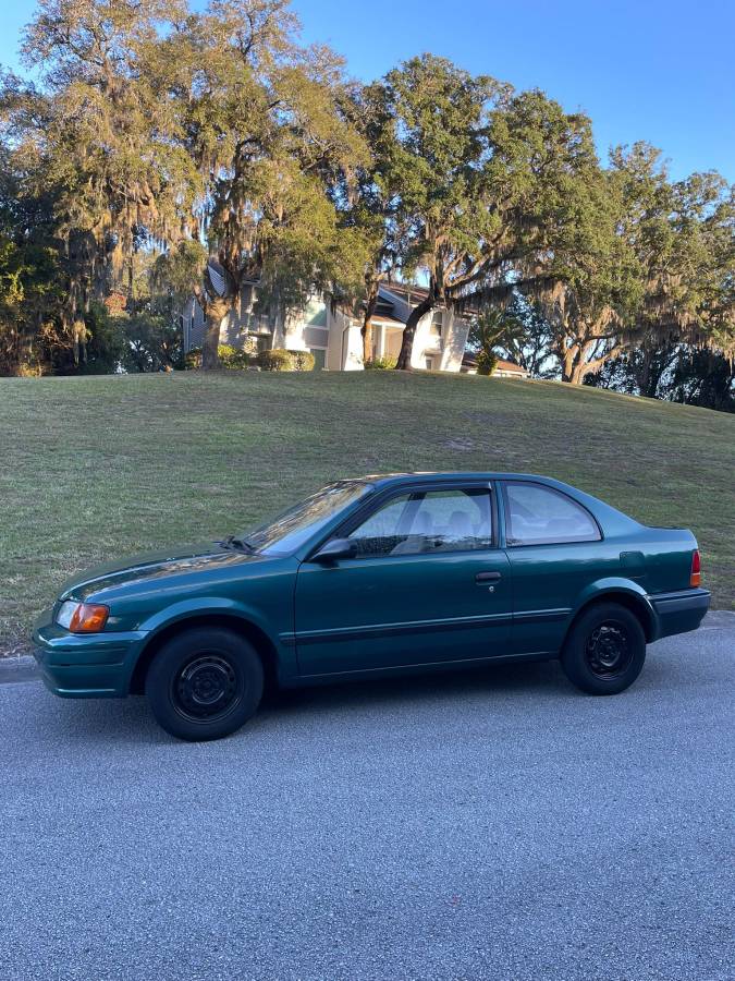 Toyota-tercel-dx-1995-green-10