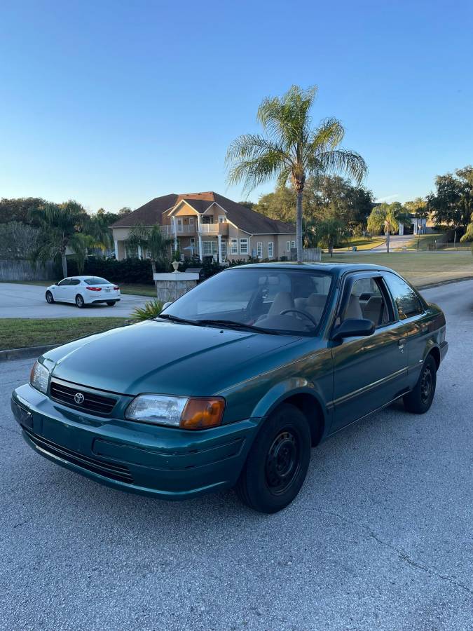 Toyota-tercel-dx-1995-green-7