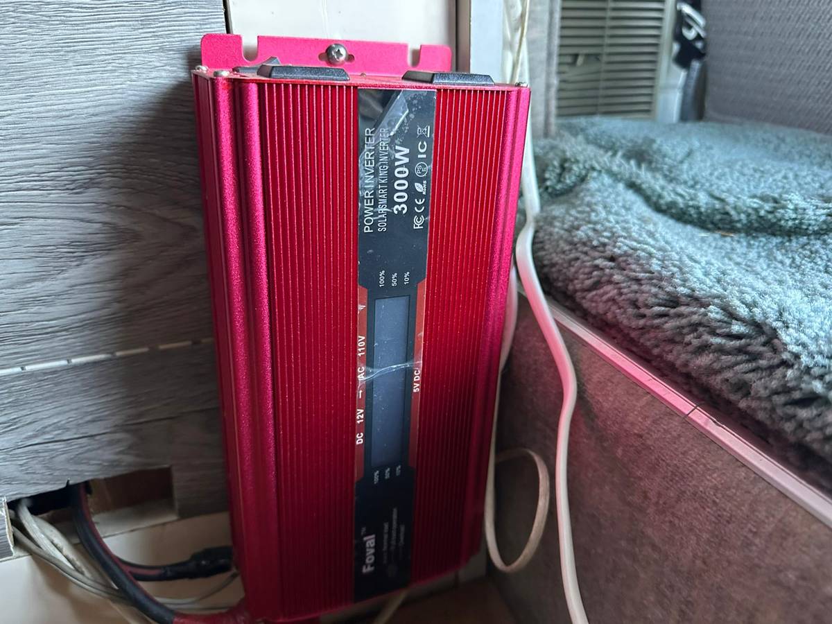 Toyota-townace-diesel-1991-white-8