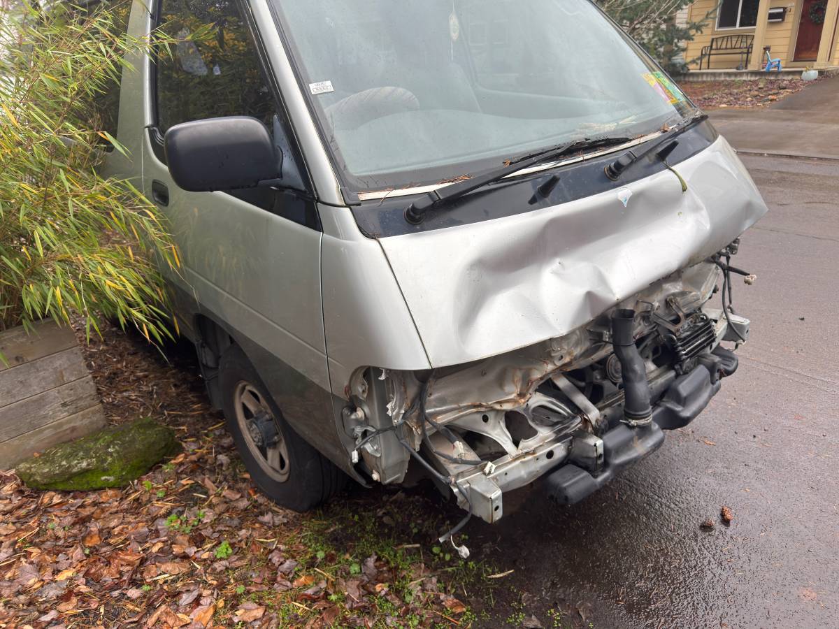 Toyota-townace-diesel-1995-grey-8