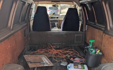 Toyota-van-wagon-1987-6