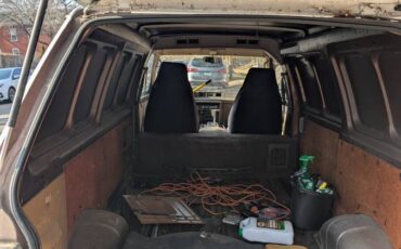 Toyota-van-wagon-1987-8