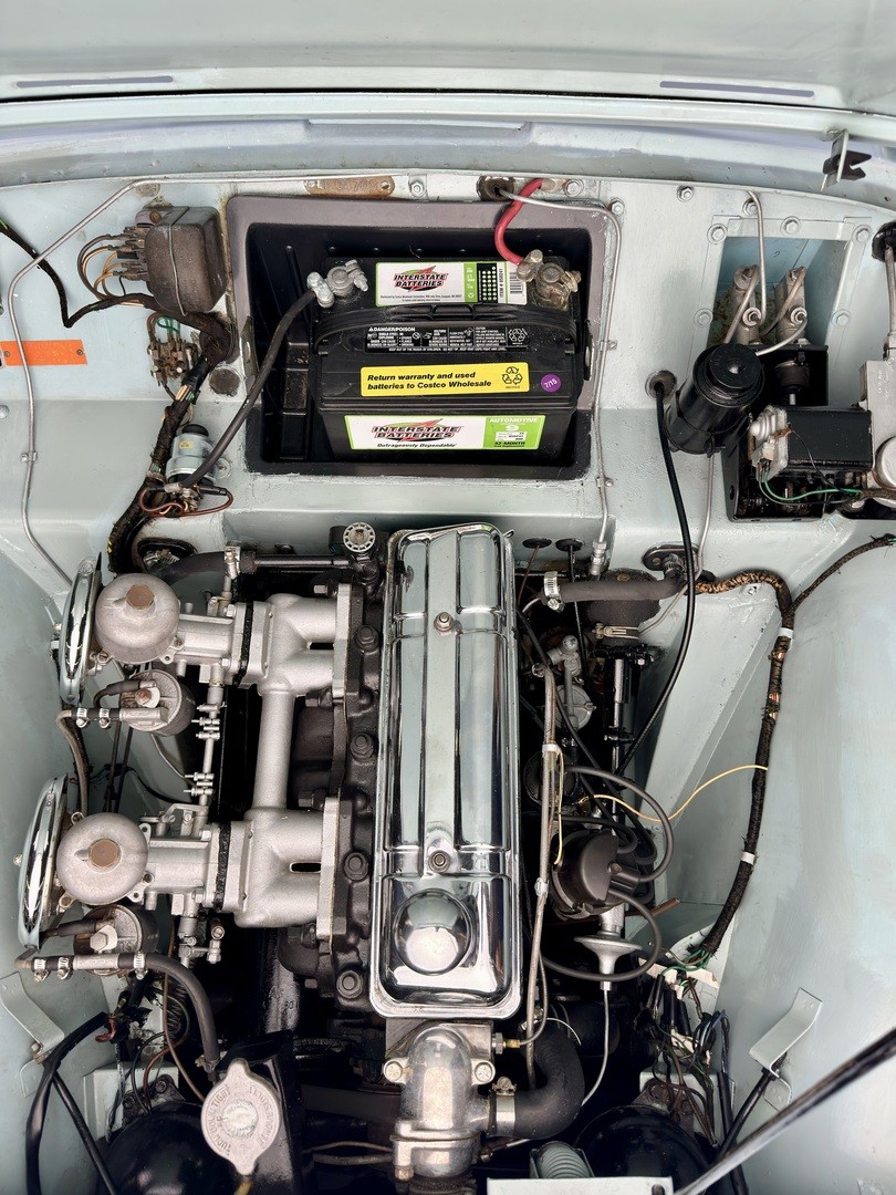 Triumph-Other-1961-ROADSTER-17