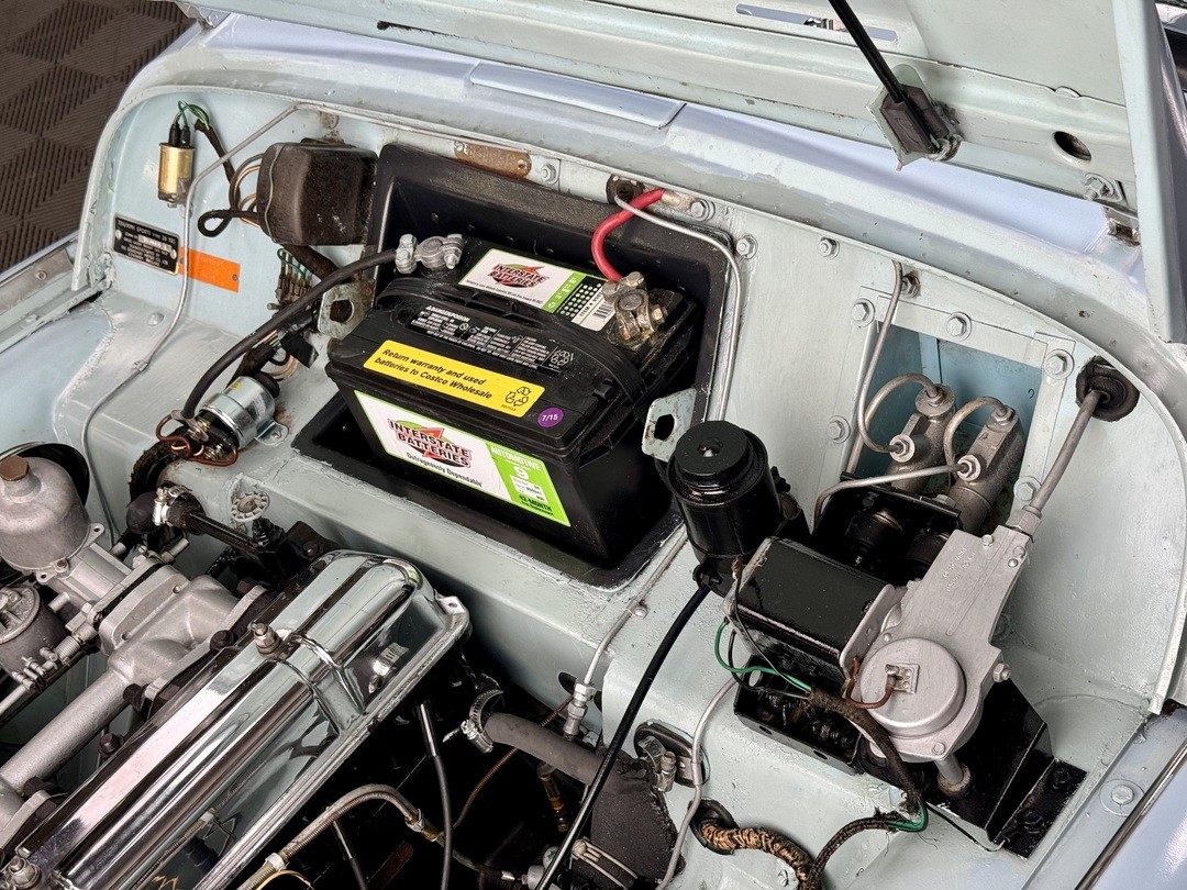 Triumph-Other-1961-ROADSTER-24