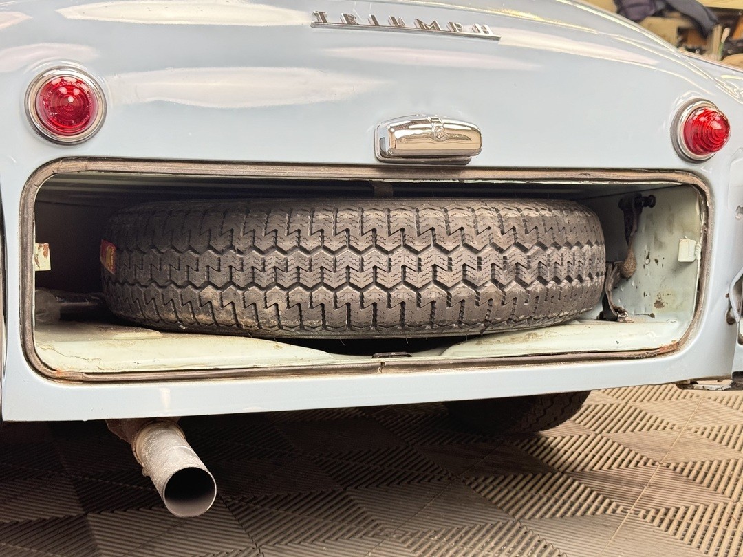 Triumph-Other-1961-ROADSTER-29