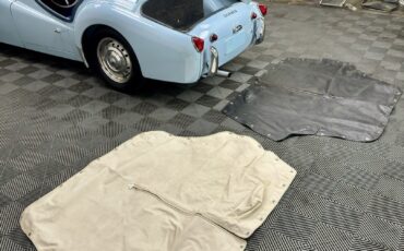 Triumph-Other-1961-ROADSTER-30