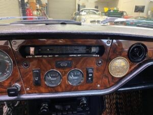 Triumph-Other-1973-COUPE-18