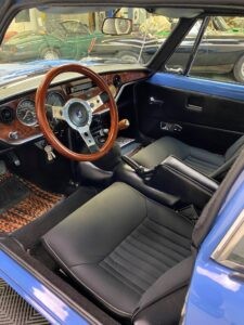 Triumph-Other-1973-COUPE-22