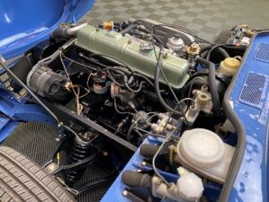 Triumph-Other-1973-COUPE-31