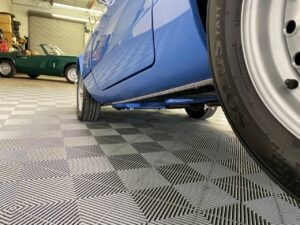 Triumph-Other-1973-COUPE-37