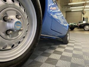 Triumph-Other-1973-COUPE-38