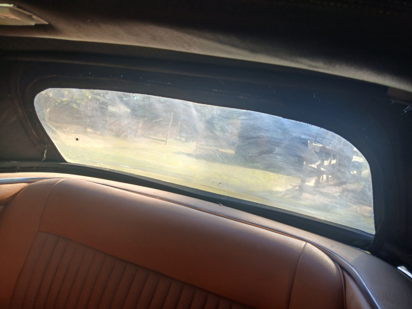 Triumph-Other-1973-Convertible-34