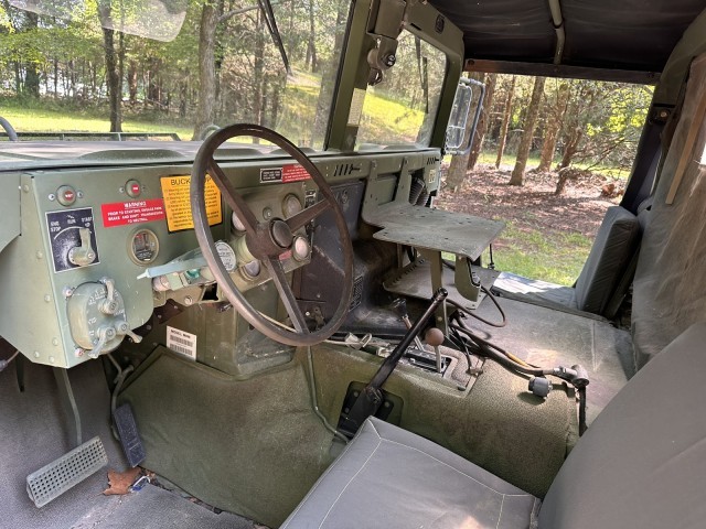 Triumph-Other-1992-Pickup-Truck-16