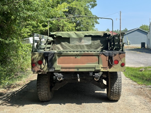 Triumph-Other-1992-Pickup-Truck-3