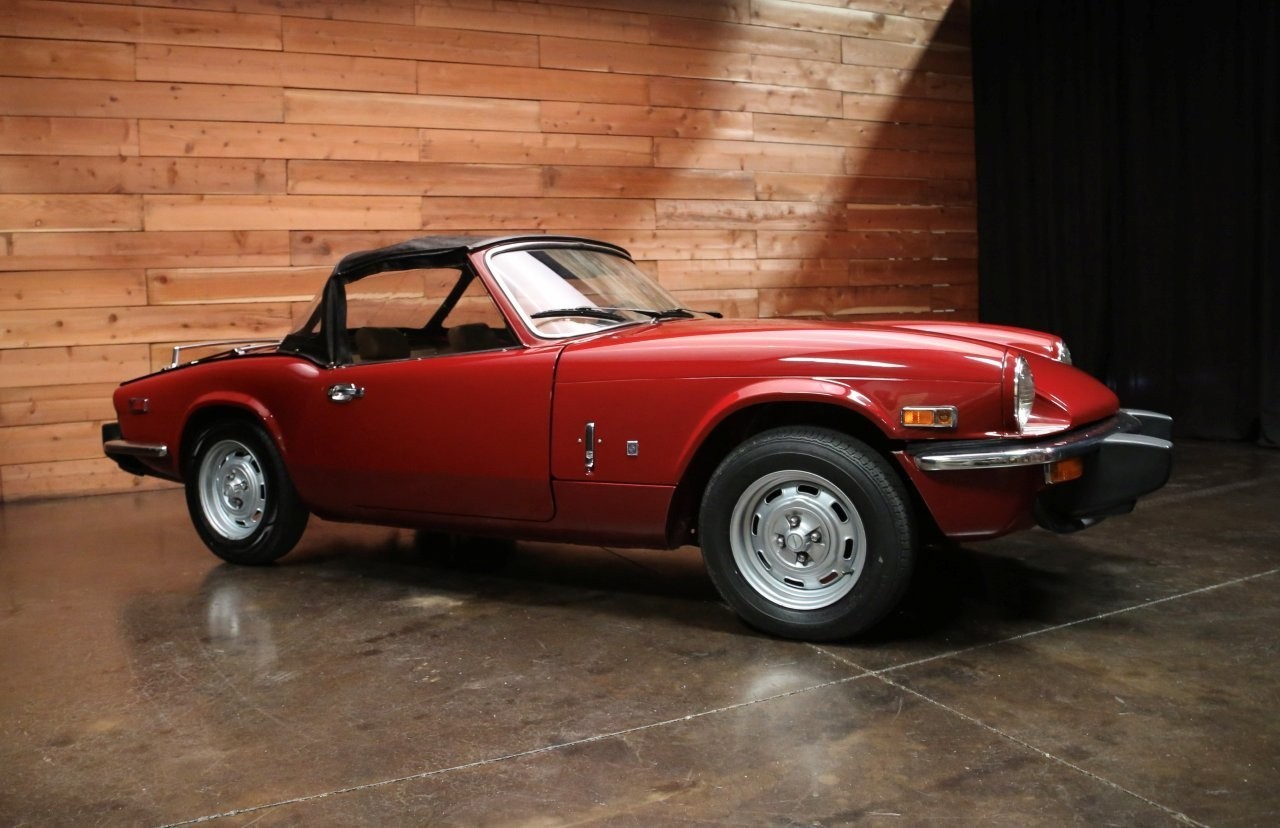 Triumph-Spitfire-1976-Convertible-1