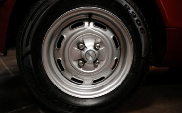 Triumph-Spitfire-1976-Convertible-11