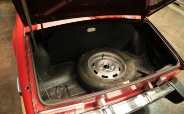 Triumph-Spitfire-1976-Convertible-19