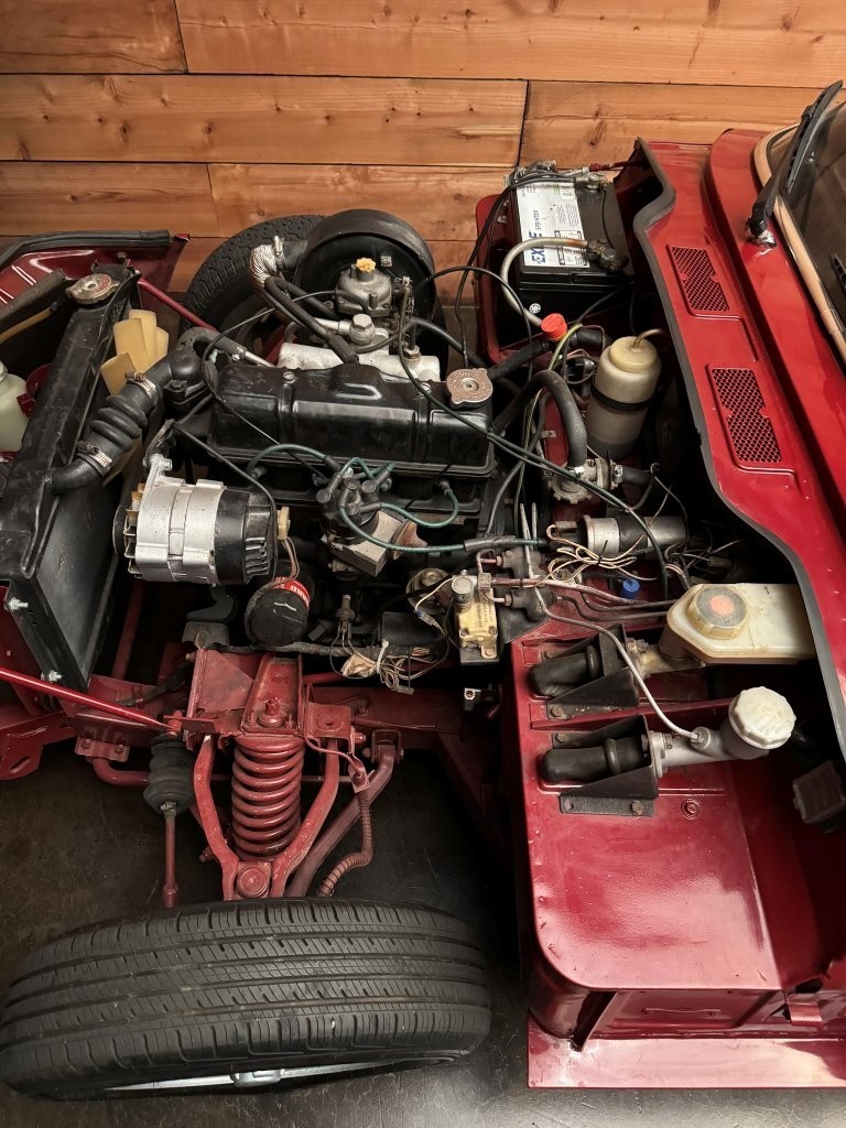 Triumph-Spitfire-1976-Convertible-20