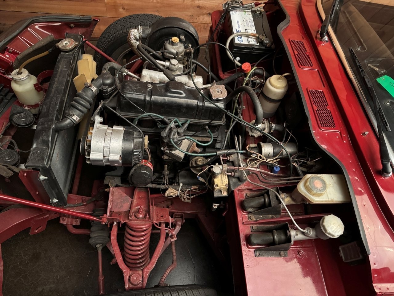 Triumph-Spitfire-1976-Convertible-21