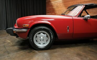 Triumph-Spitfire-1976-Convertible-3