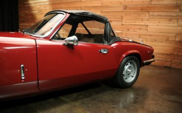 Triumph-Spitfire-1976-Convertible-4