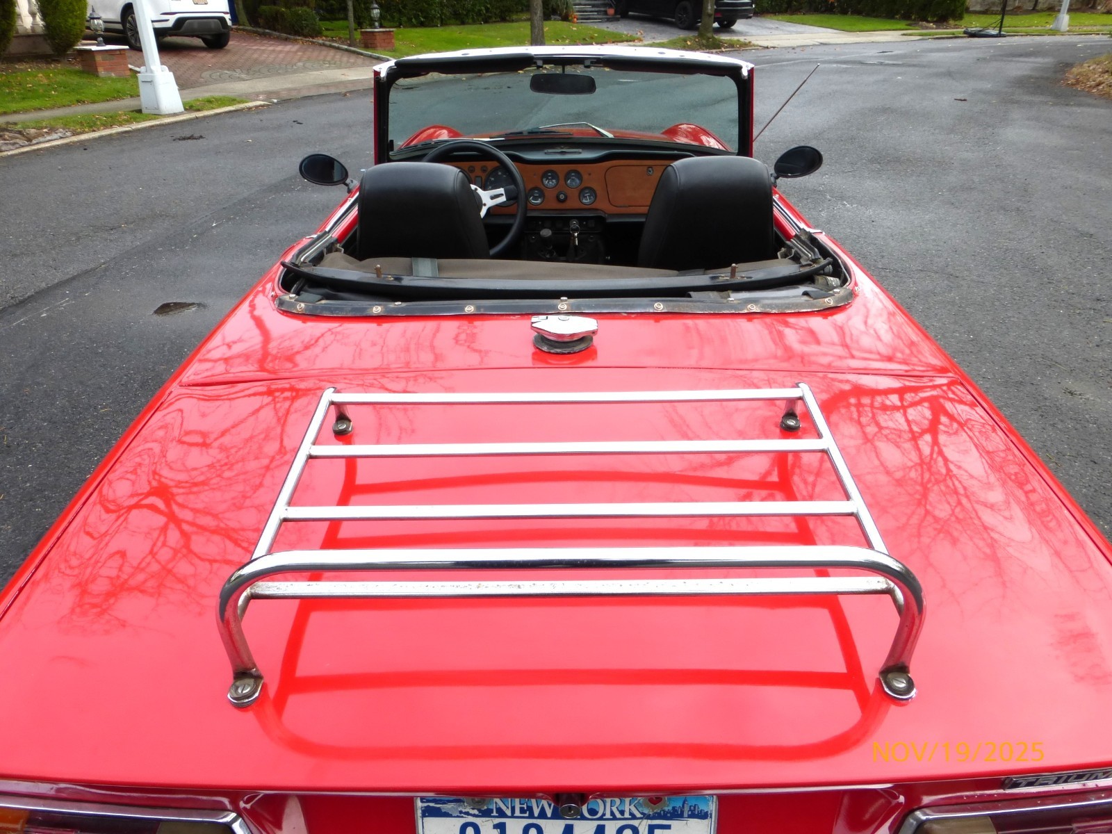 Triumph-TR-6-1969-Convertible-10
