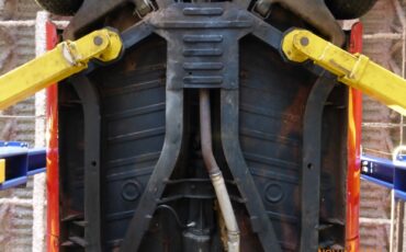 Triumph-TR-6-1969-Convertible-23