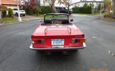 Triumph-TR-6-1969-Convertible-3