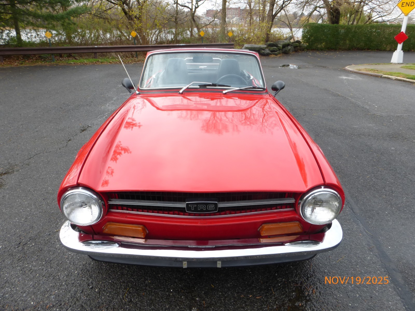 Triumph-TR-6-1969-Convertible-6