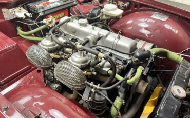 Triumph-TR-6-1972-CONVERTIBLE-12