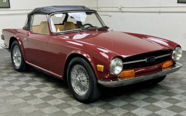 Triumph-TR-6-1972-CONVERTIBLE