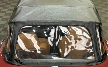 Triumph-TR-6-1972-CONVERTIBLE-31