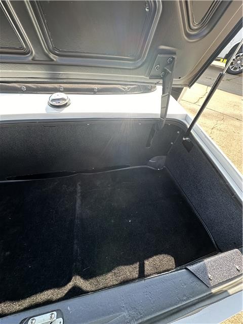 Triumph-TR-6-1974-29