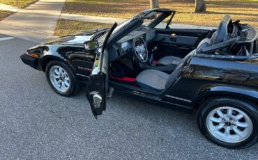 Triumph-TR-7-1980-Convertible-13