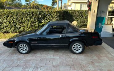 Triumph-TR-7-1980-Convertible-14