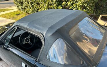 Triumph-TR-7-1980-Convertible-15