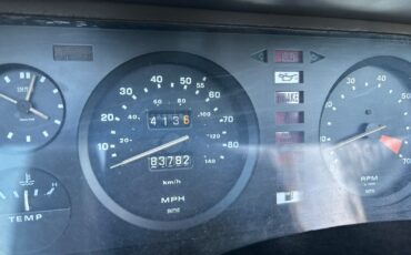 Triumph-TR-7-1980-Convertible-38