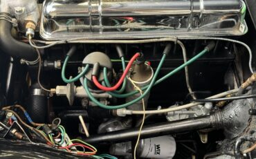 Triumph-TR3-1957-ROADSTER-24