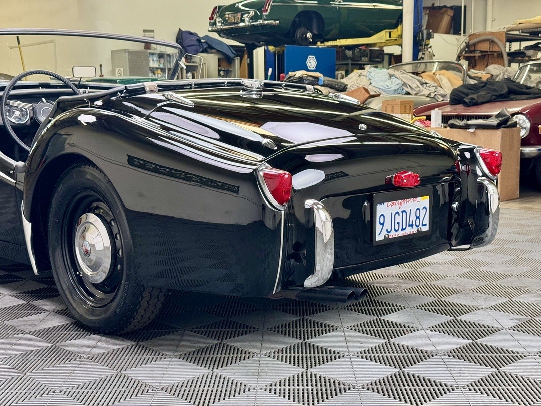 Triumph-TR3-1957-Roadster-31