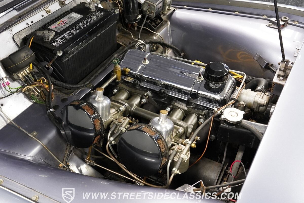 Triumph-TR3A-1960-Convertible-35